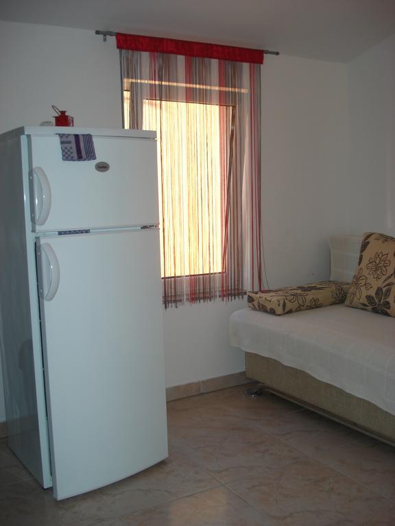 Apartments Niko วีร์ ห้อง รูปภาพ